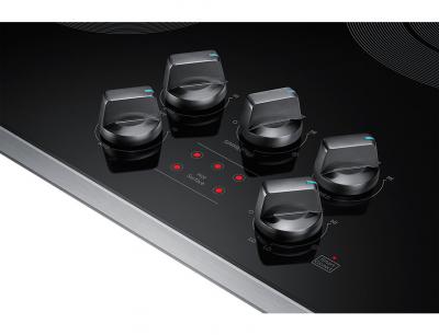 30" Samsung 5-Element Smart Electric Cooktop with Knob Controls - NZ30K6330RS/AA