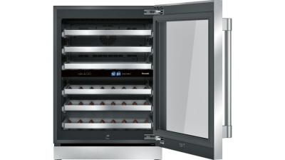 24" Thermador Under-Counter Wine Reserve with Glass Door - T24UW920RS