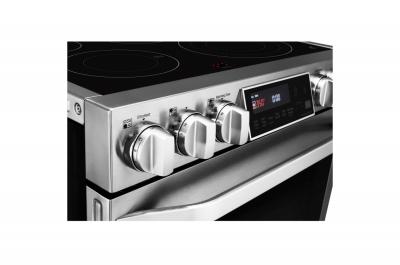 30" LG STUDIO 6.3 Cu.Ft. Capacity Slide-In Electric Range With ProBake Convection - LSSE3026ST