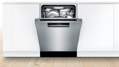 24" Bosch 800 Series Dishwasher In Stainless Steel - SHEM78ZH5N