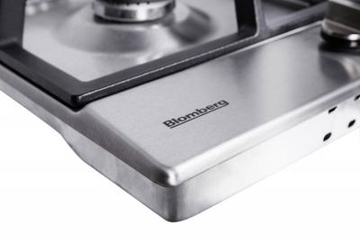 24" Blomberg Gas Cooktop With 4 Burners - CTG24400SS