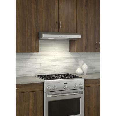 30" Broan Elite 600 CFM Undercabinet Range Hood In Stainless Steel - ERLE130SS