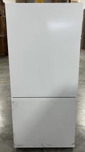 31" Avantgarde 2 Doors 17 cu ft. Bottom Mount Refrigerator in White -  ARBM172WE