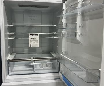 31" Avantgarde 2 Doors 17 cu ft. Bottom Mount Refrigerator in White -  ARBM172WE