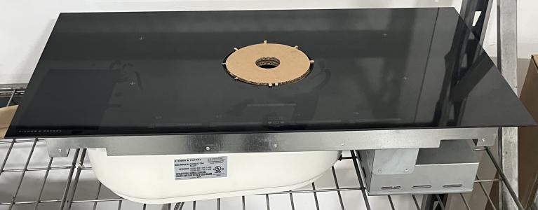 36" Fisher & Paykel Induction Cooktop 4 Zones with Integrated Ventilation - CID364DTB4