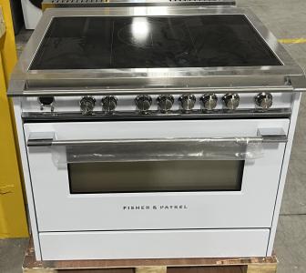 36" Fisher & Paykel Series 9 Classic Induction Range With SmartZone In White - OR36SCI6W1