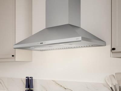 42" Zephyr Siena Pro Chimney Wall Hood - ZSP-E42DS