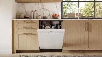 24" Bosch 100 Series Dishwasher in White - SHE2ADF2N