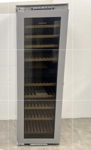 24" Liebherr  Built-in wine cabinet - HW8000