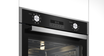 24" Blomberg Built-In True Convection Single Electric Wall Oven in Stainless Steel - BWOS24220SS