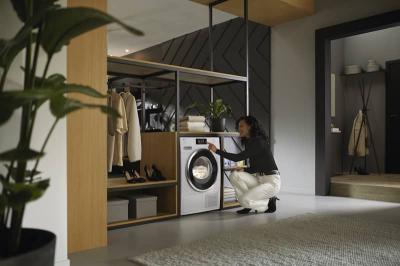 24" Miele Heat-Pump Dryer - TXR960WP Eco&Steam