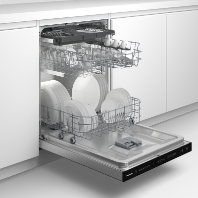 24" Blomberg 47 dBA 3rd Rack Built-In Dishwasher - DWDT56310X